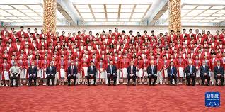 符号着他们